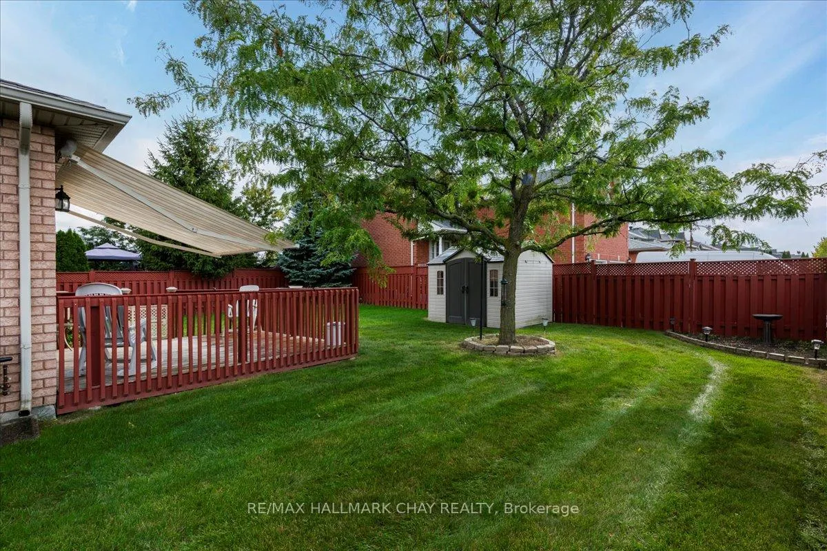 Photo 20 of 84 Pringle Drive, Barrie, Edgehill Drive — HOMEH