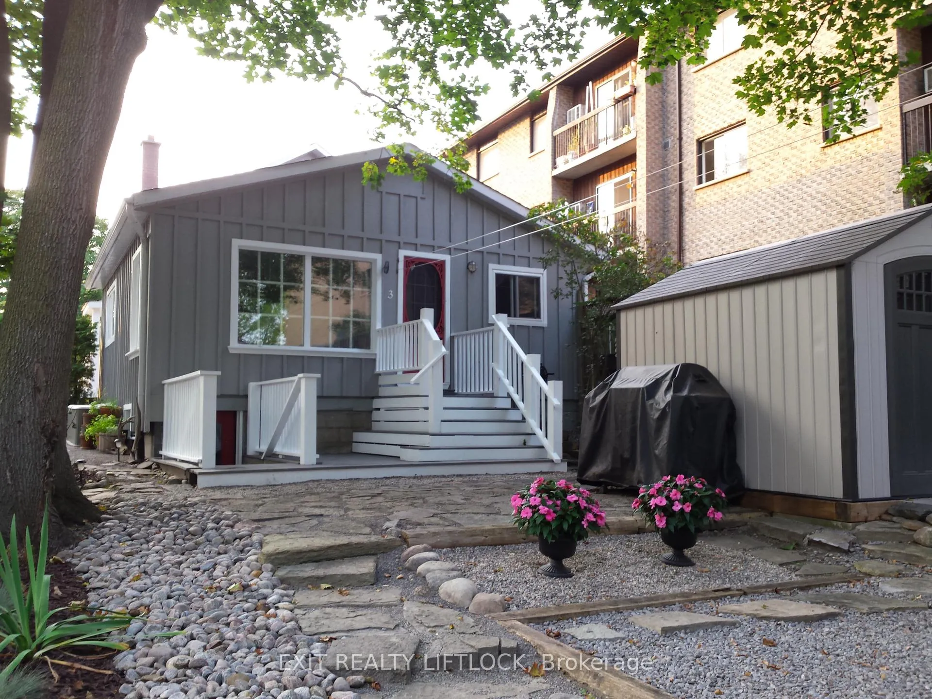 Photo 20 of 834 Water Street, Peterborough, Northcrest Ward 5 — HOMEH