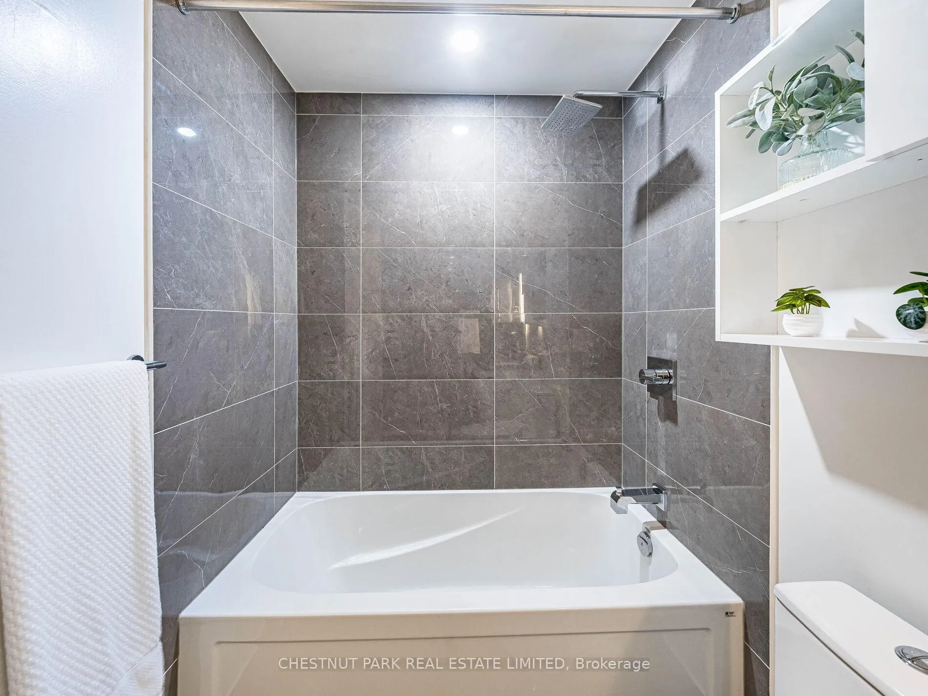Photo 31 of Unit 408, 18 Maitland Terrace, Toronto, Church-Yonge Corridor — HOMEH