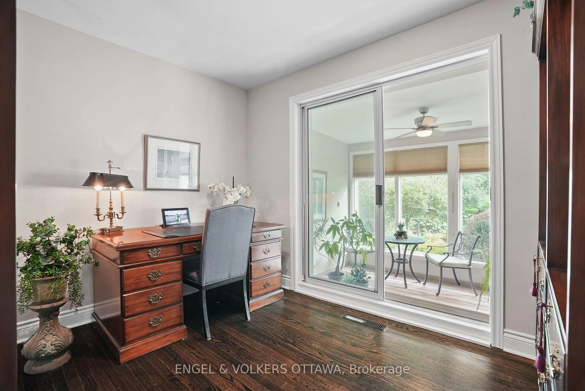 Photo 14 of 1278 Cheverton Avenue, Ottawa, Alta Vista — HOMEH
