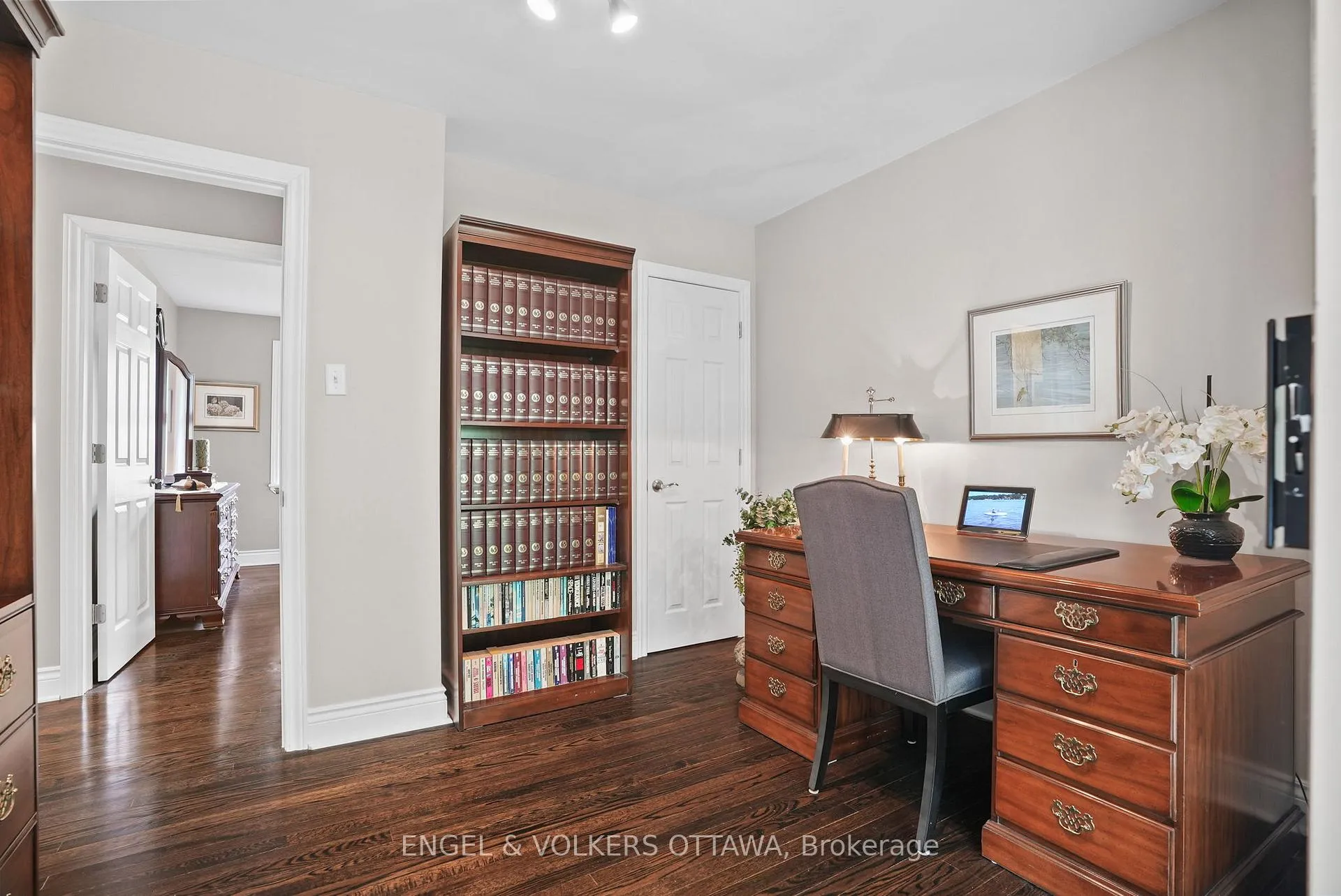 Photo 15 of 1278 Cheverton Avenue, Ottawa, Alta Vista — HOMEH
