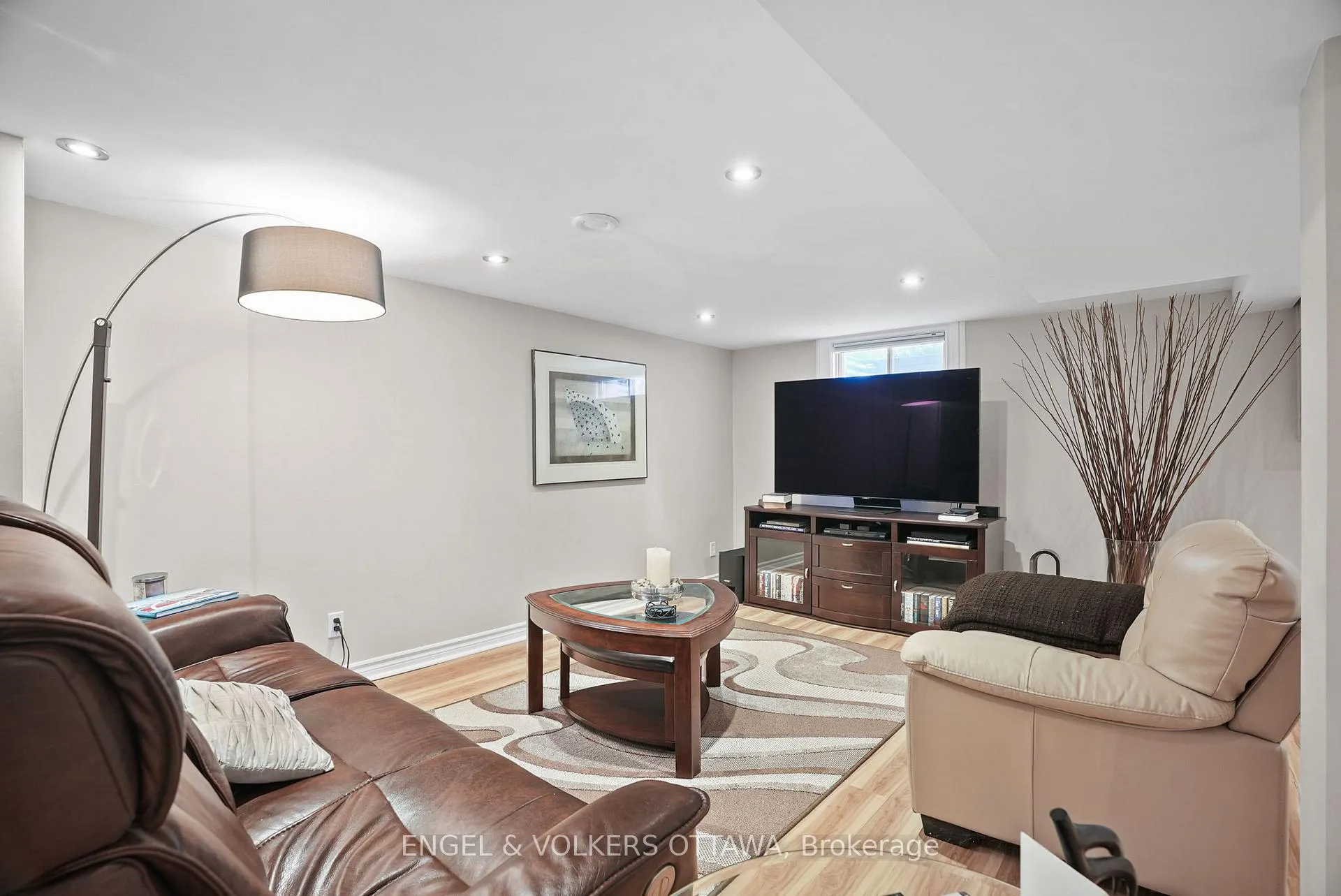 Photo 24 of 1278 Cheverton Avenue, Ottawa, Alta Vista — HOMEH