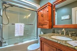 Photo 5 of 7 Sanderson Drive, Guelph, Willow West/Sugarbush/West Acres — HOMEH