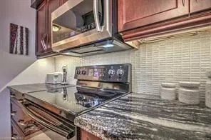 Photo 7 of 7 Sanderson Drive, Guelph, Willow West/Sugarbush/West Acres — HOMEH