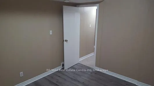Photo 16 of 7 Sanderson Drive, Guelph, Willow West/Sugarbush/West Acres — HOMEH