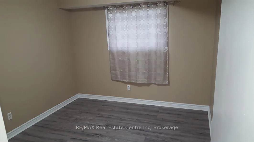 Photo 26 of 7 Sanderson Drive, Guelph, Willow West/Sugarbush/West Acres — HOMEH