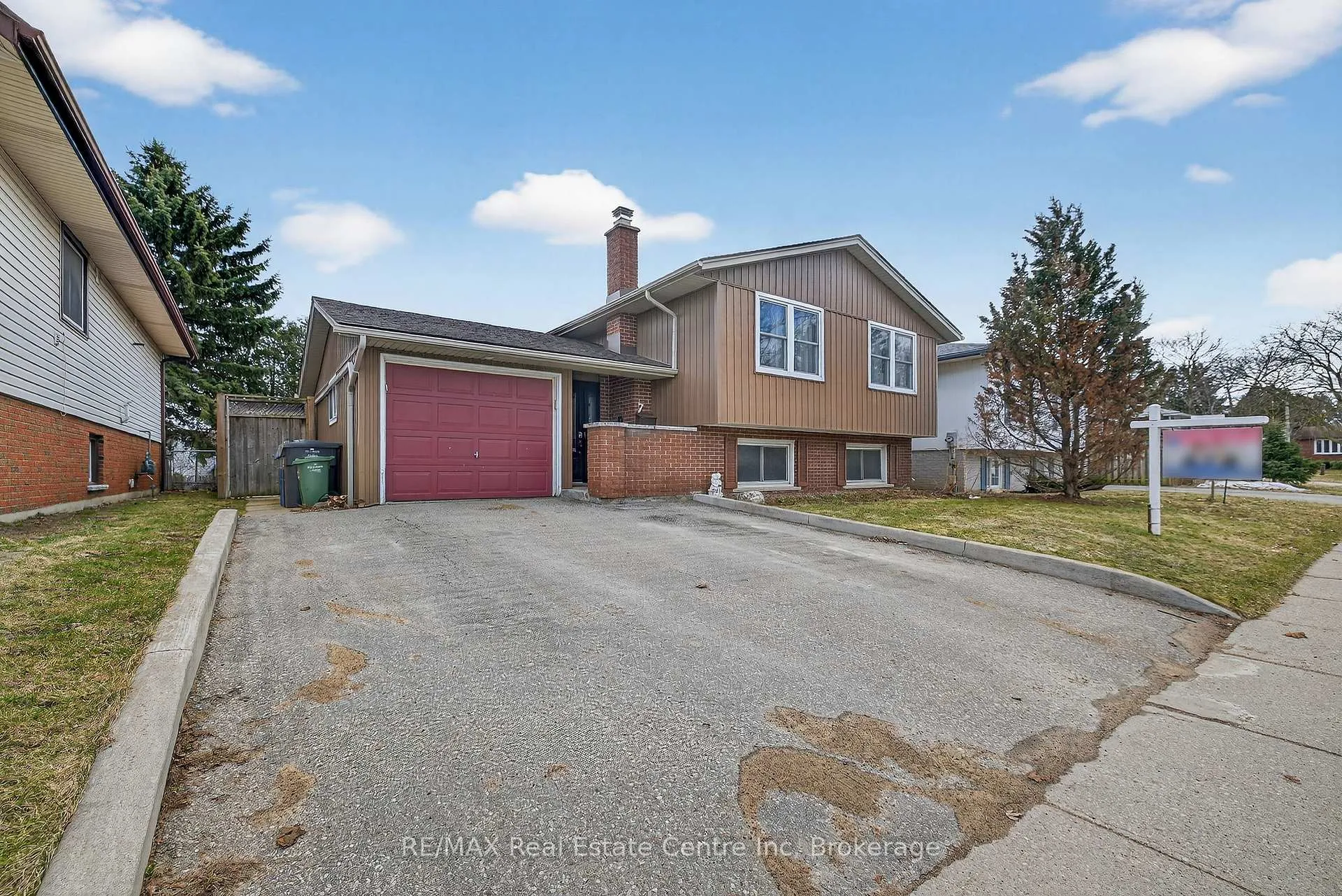 Photo 27 of 7 Sanderson Drive, Guelph, Willow West/Sugarbush/West Acres — HOMEH
