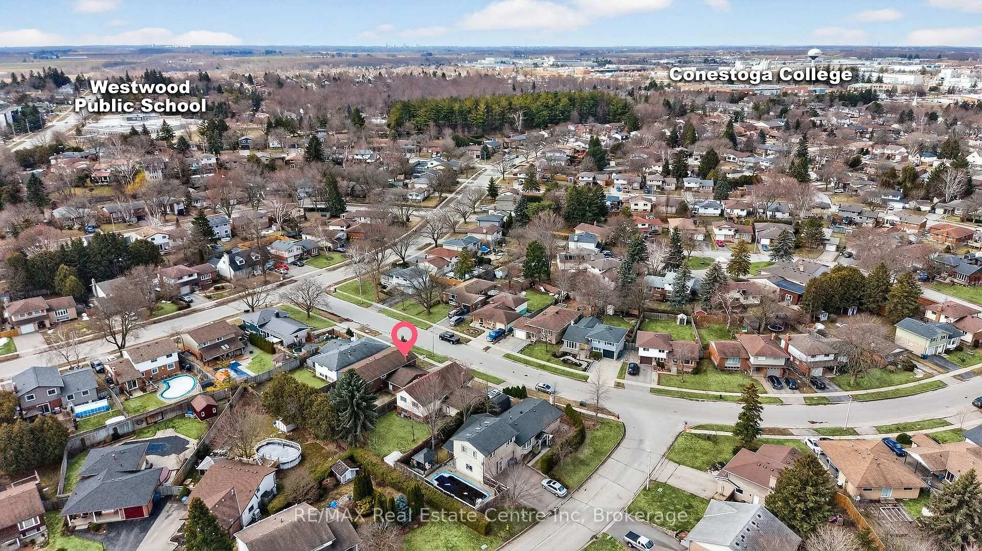 Photo 29 of 7 Sanderson Drive, Guelph, Willow West/Sugarbush/West Acres — HOMEH