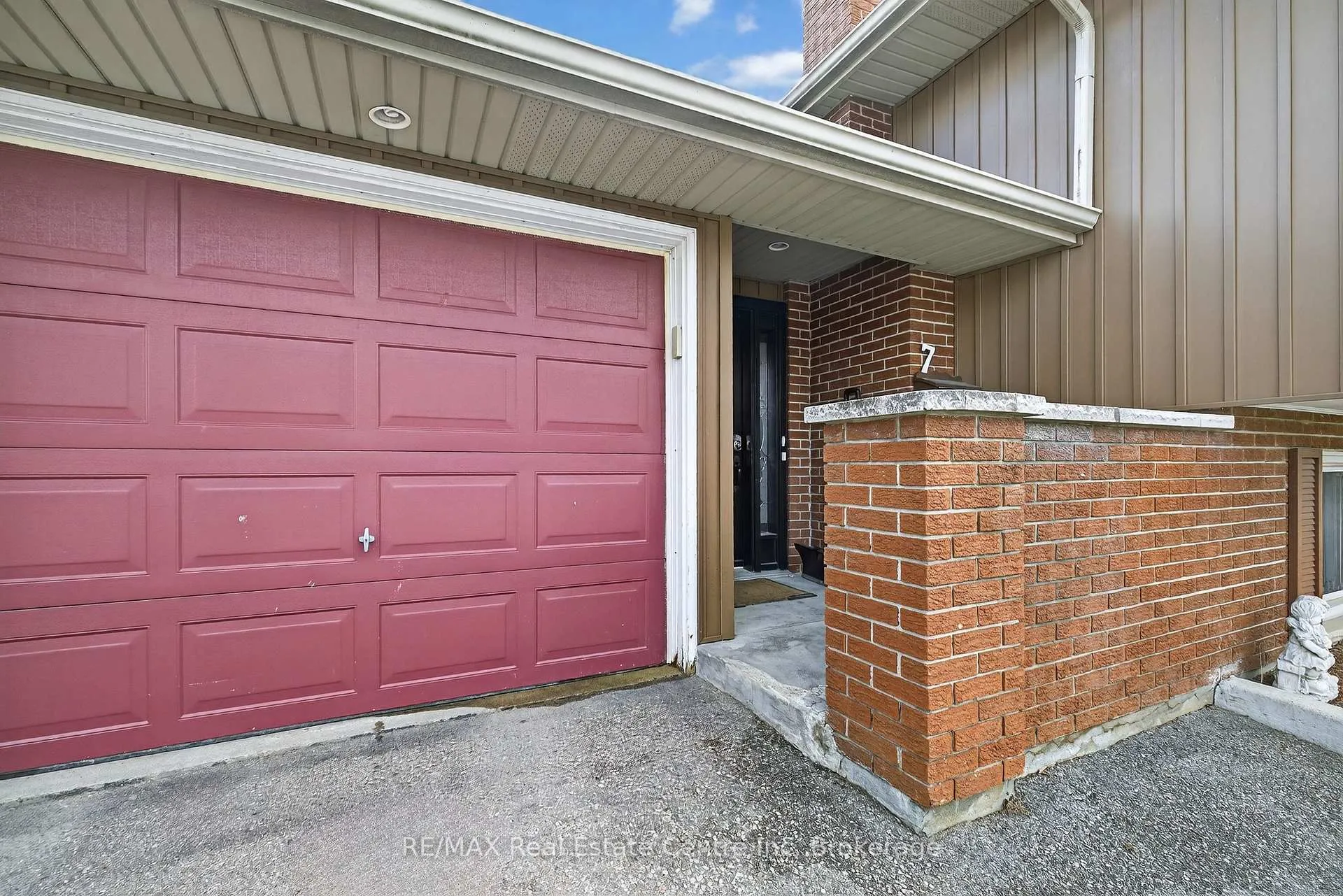 Photo 35 of 7 Sanderson Drive, Guelph, Willow West/Sugarbush/West Acres — HOMEH