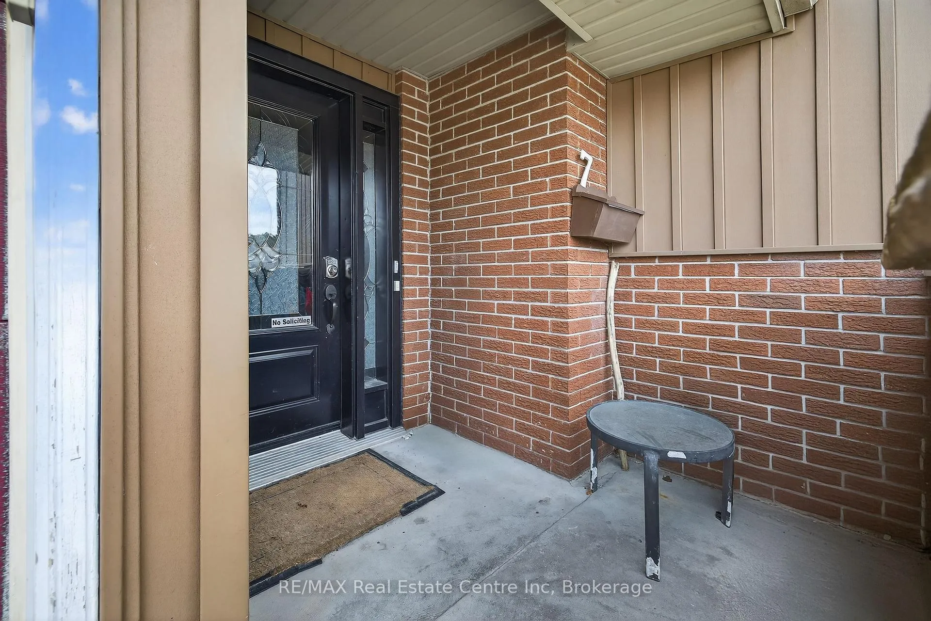 Photo 36 of 7 Sanderson Drive, Guelph, Willow West/Sugarbush/West Acres — HOMEH