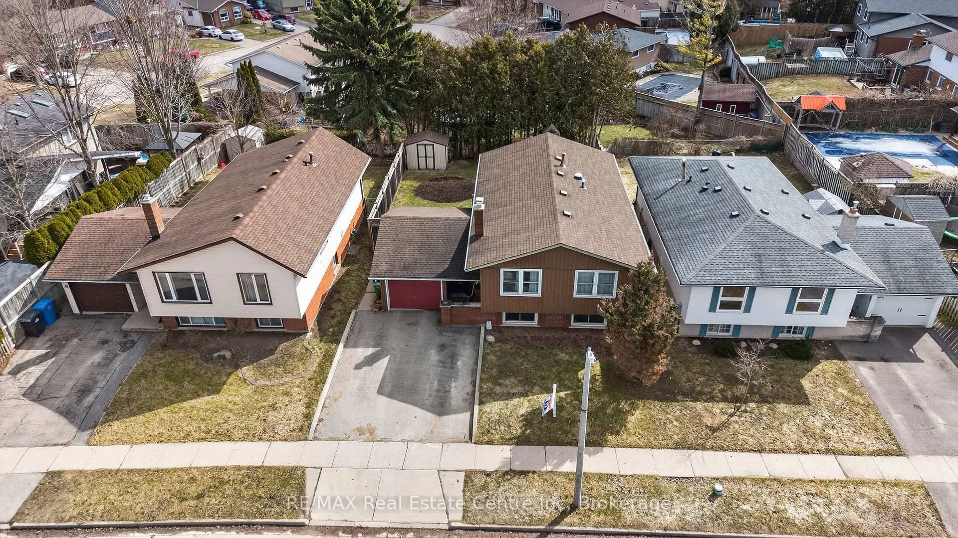 Photo 43 of 7 Sanderson Drive, Guelph, Willow West/Sugarbush/West Acres — HOMEH