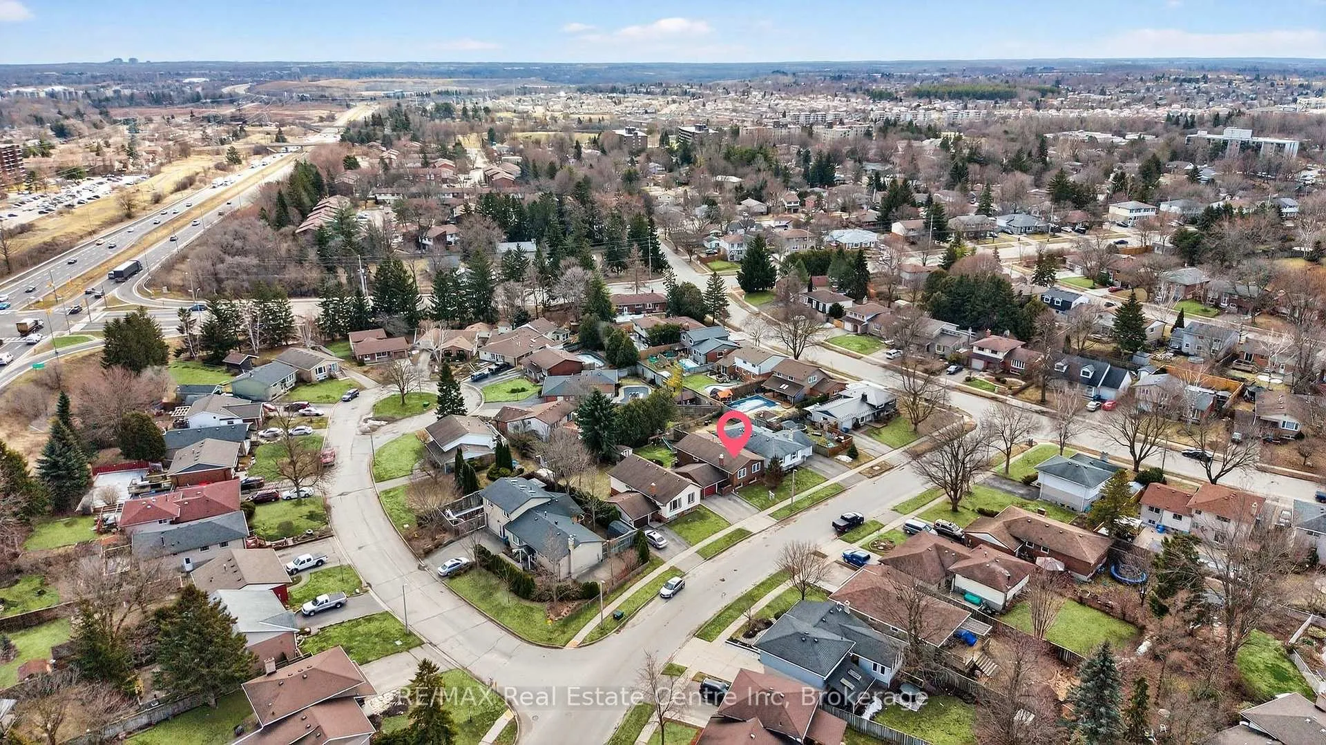 Photo 47 of 7 Sanderson Drive, Guelph, Willow West/Sugarbush/West Acres — HOMEH