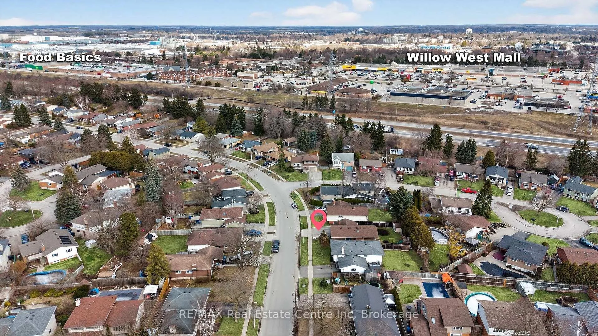 Photo 50 of 7 Sanderson Drive, Guelph, Willow West/Sugarbush/West Acres — HOMEH