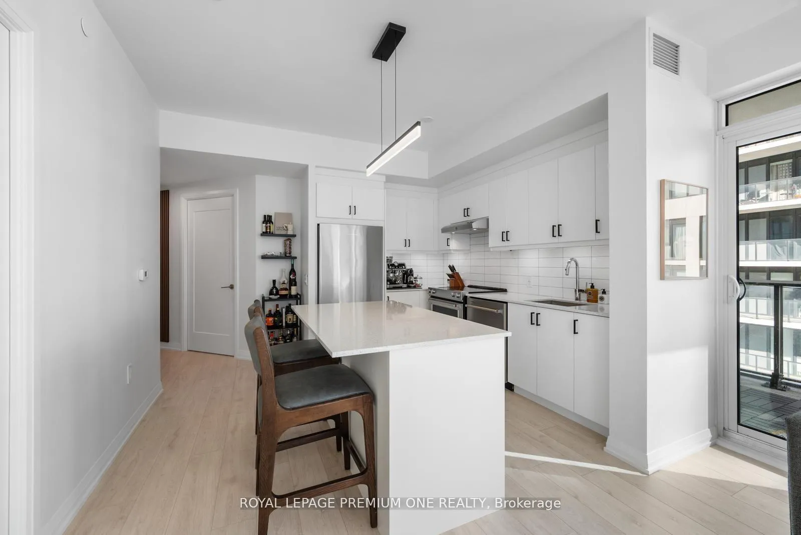 Photo 11 of Unit 1715, 9000 Jane Street, Vaughan, Concord — HOMEH