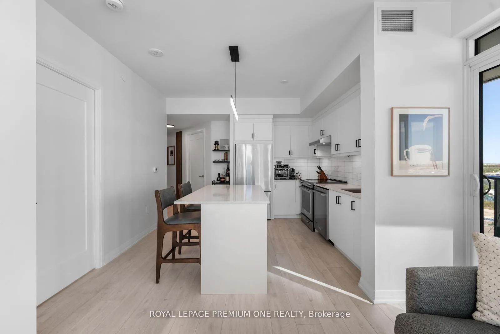 Photo 12 of Unit 1715, 9000 Jane Street, Vaughan, Concord — HOMEH