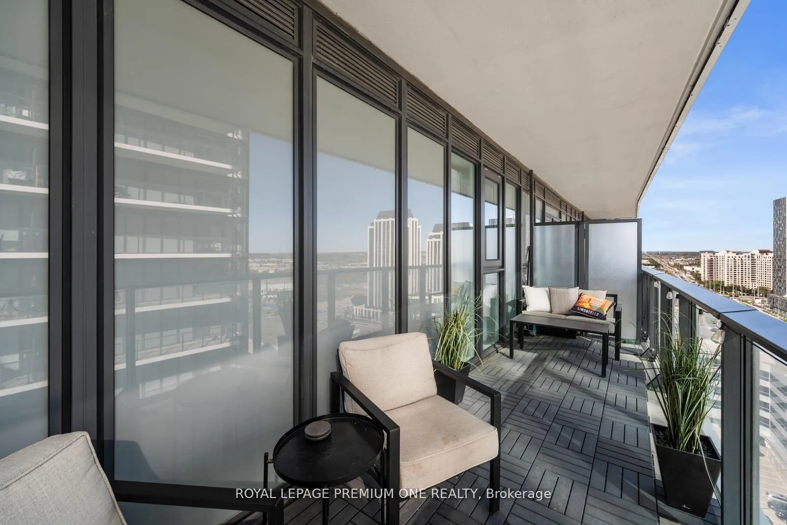Photo 23 of Unit 1715, 9000 Jane Street, Vaughan, Concord — HOMEH