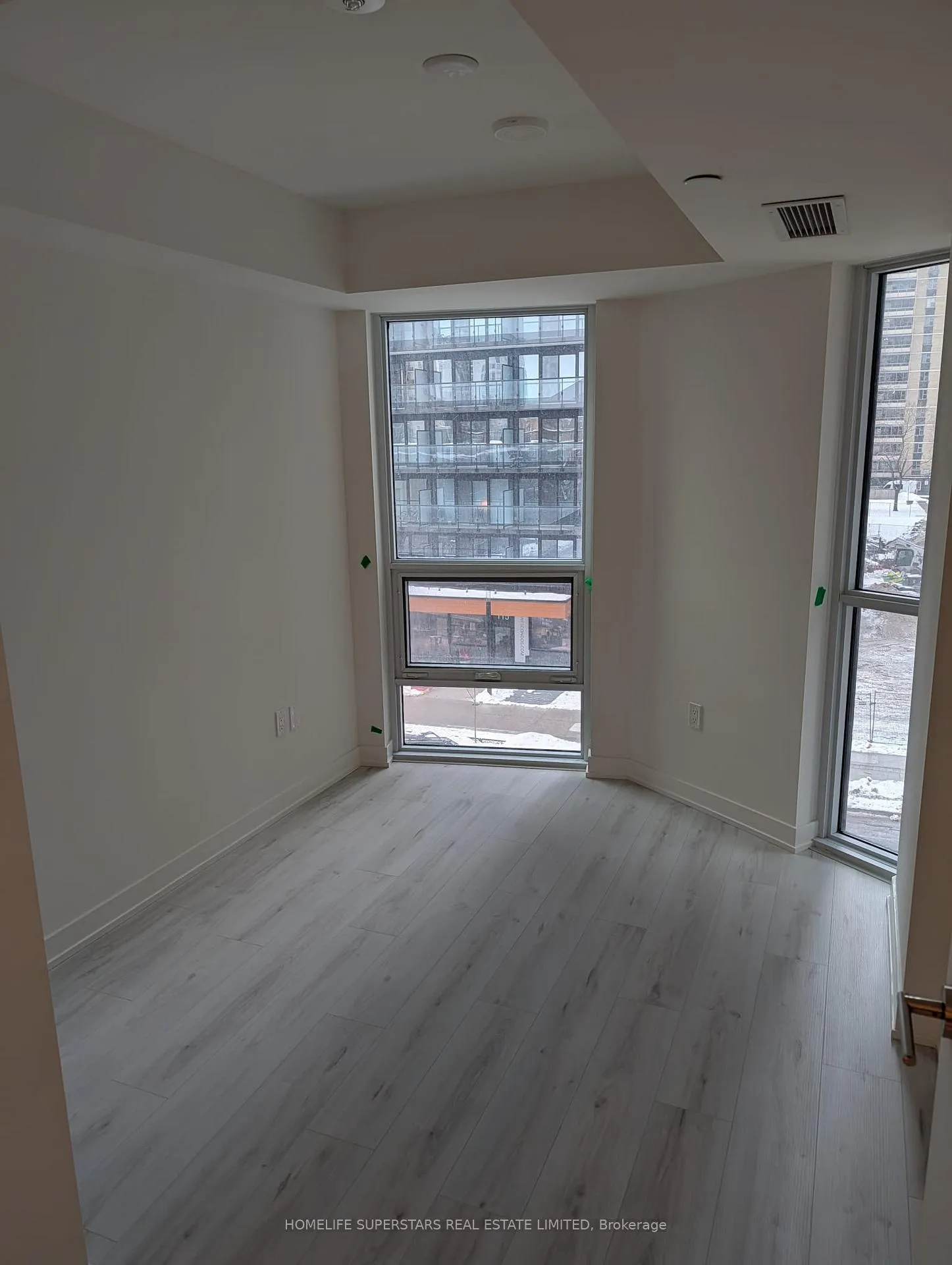 Photo 13 of Unit 301, 110 Broadway Avenue, Toronto, Mount Pleasant West — HOMEH