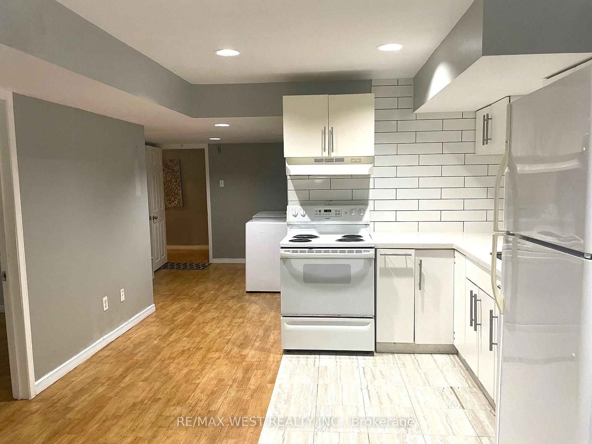 Front of Unit (Basement), 34 Clune Place