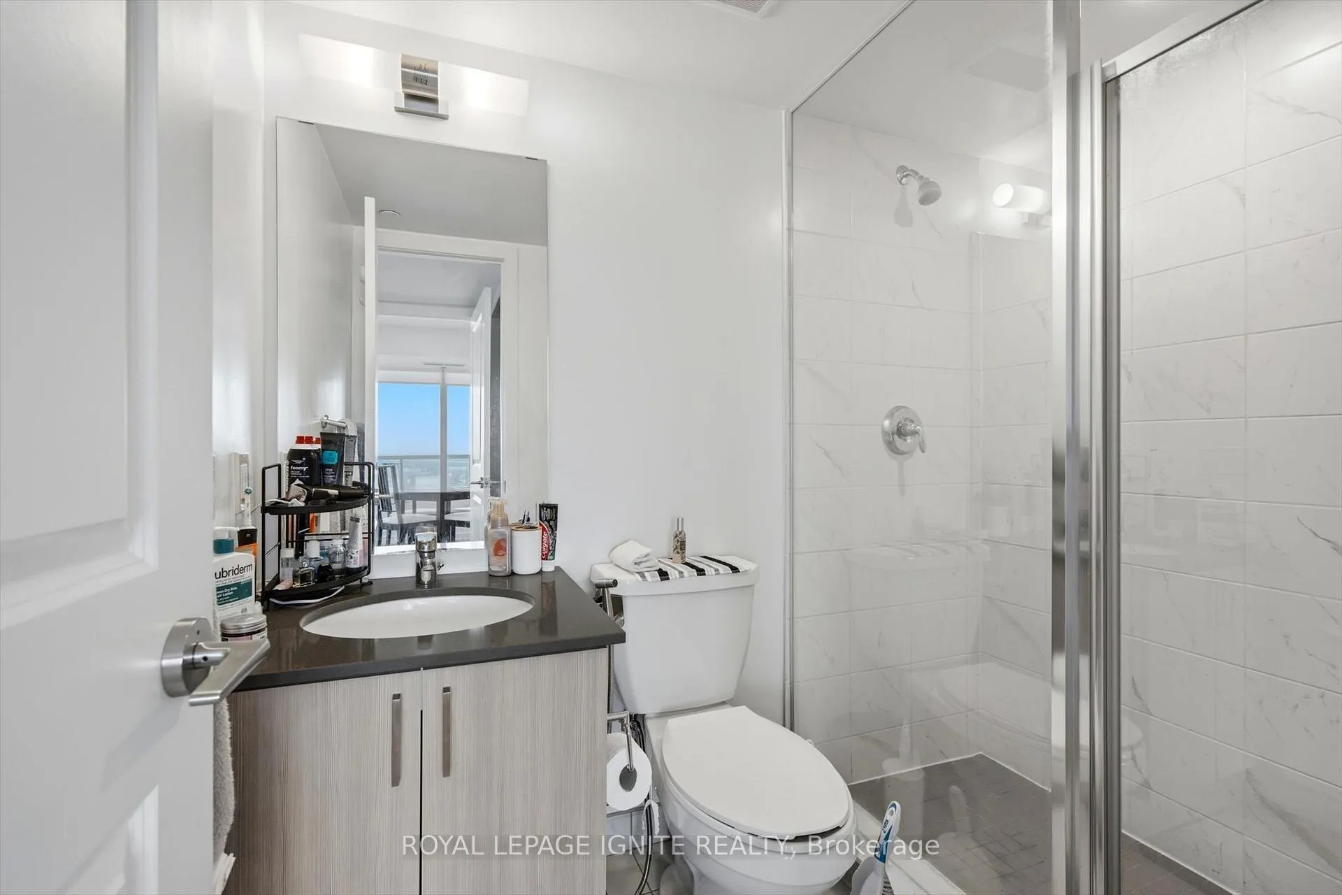 Photo 10 of Unit 1302, 1455 Celebration Drive, Pickering, Bay Ridges — HOMEH