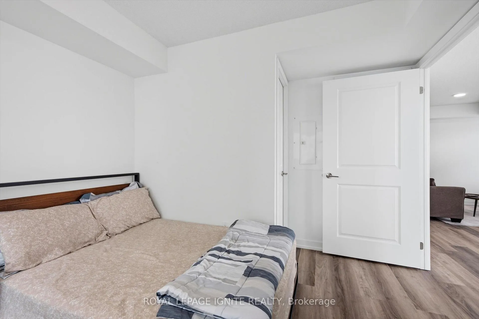 Photo 11 of Unit 1302, 1455 Celebration Drive, Pickering, Bay Ridges — HOMEH
