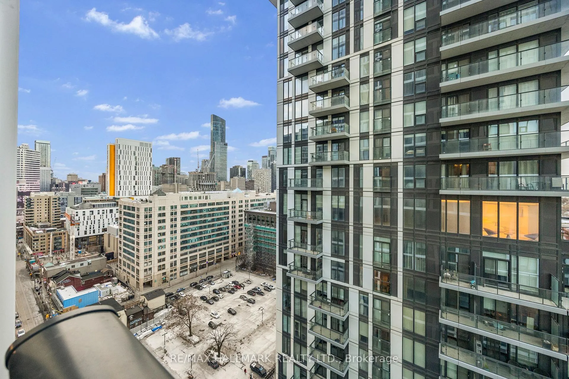 Photo 2 of Unit 2201, 181 Dundas Street E, Toronto, Moss Park — HOMEH