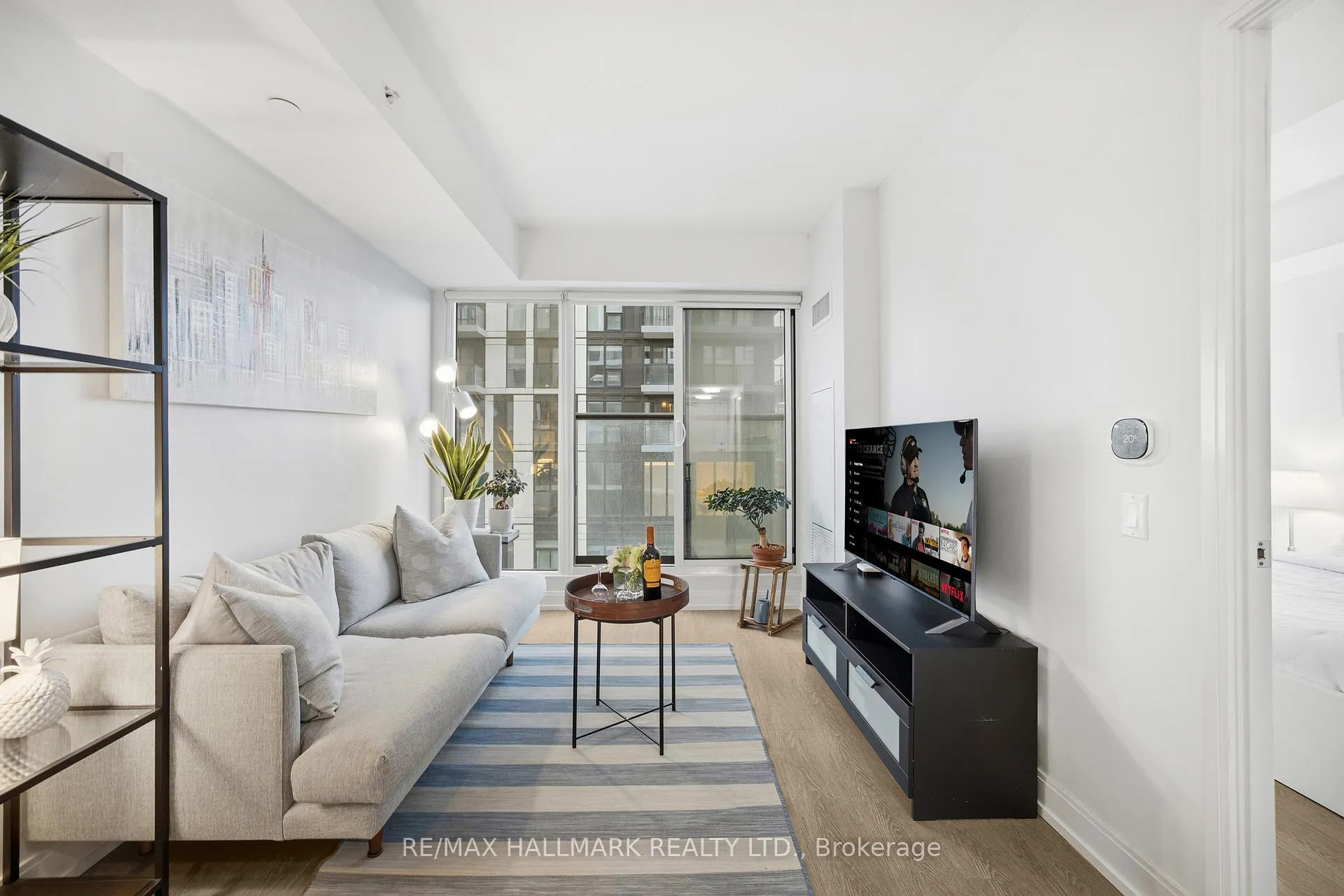 Photo 4 of Unit 2201, 181 Dundas Street E, Toronto, Moss Park — HOMEH