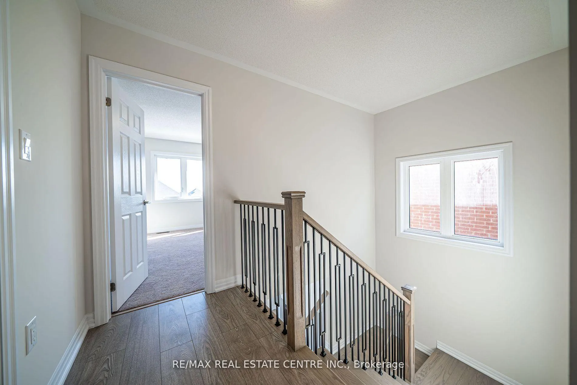 Photo 12 of 47 Northrop Avenue, Clarington, Newcastle — HOMEH