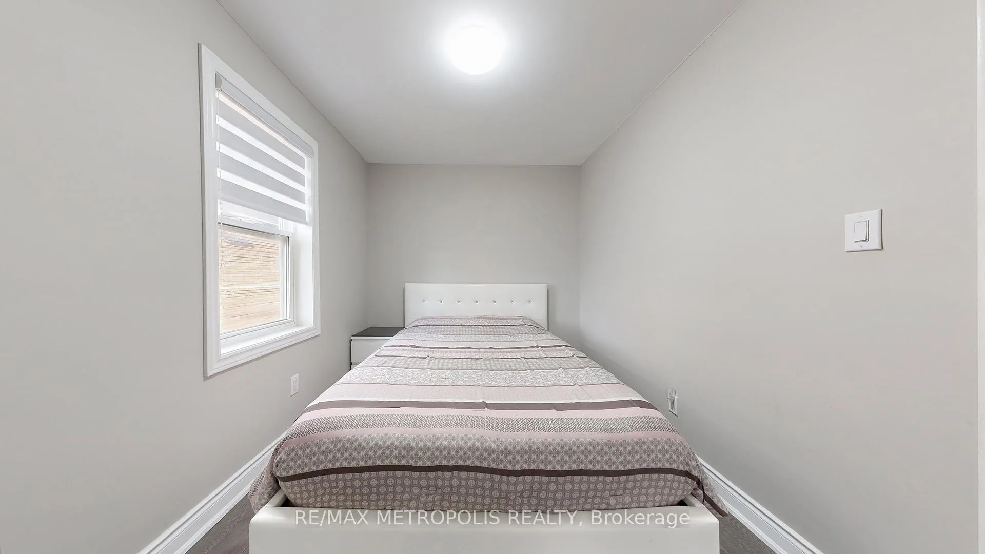 Photo 23 of 461 Warden Avenue, Scarborough, Oakridge — HOMEH