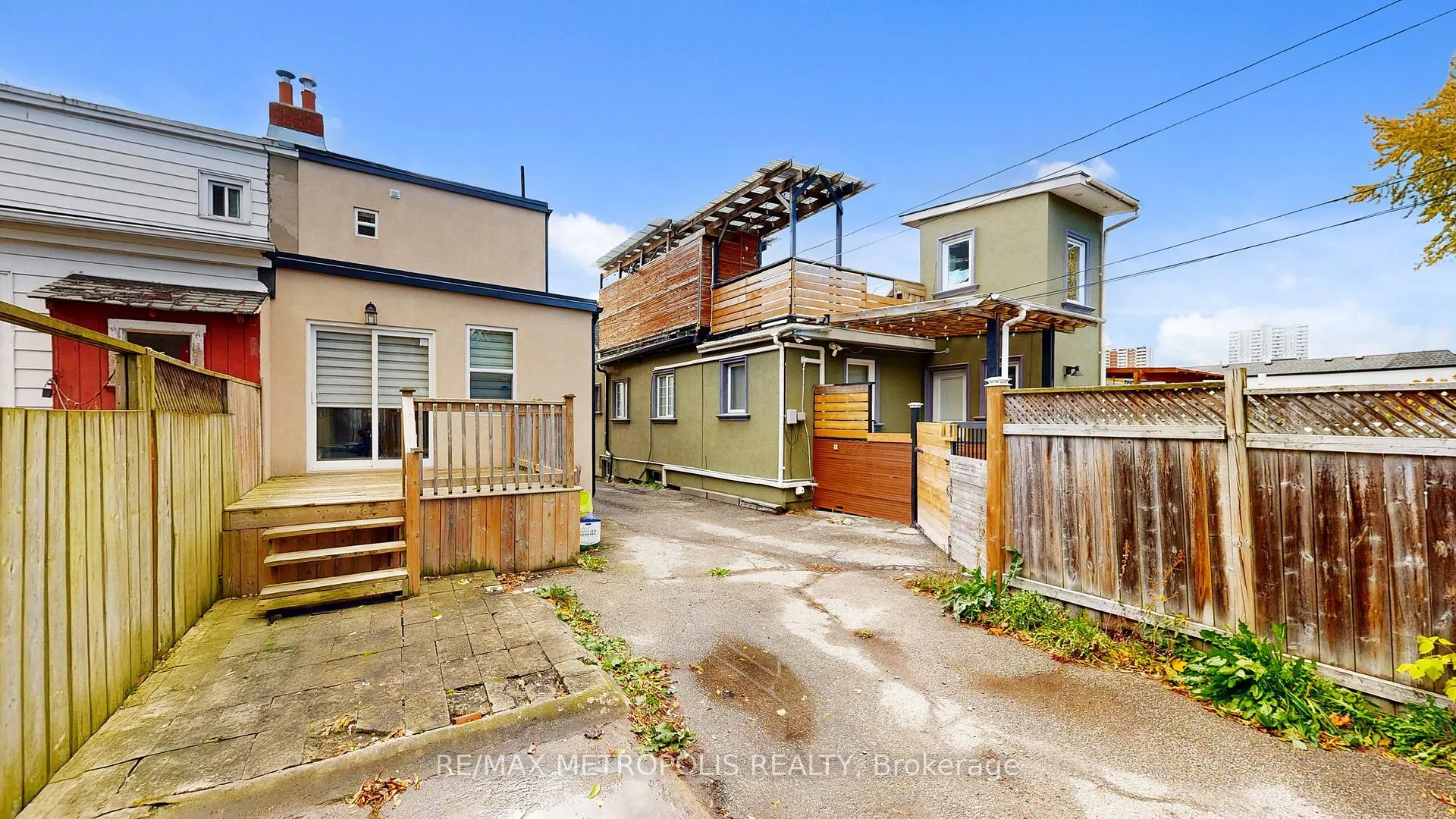 Photo 37 of 461 Warden Avenue, Scarborough, Oakridge — HOMEH