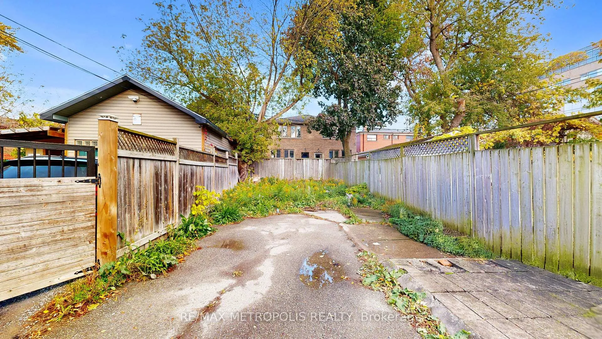Photo 39 of 461 Warden Avenue, Scarborough, Oakridge — HOMEH