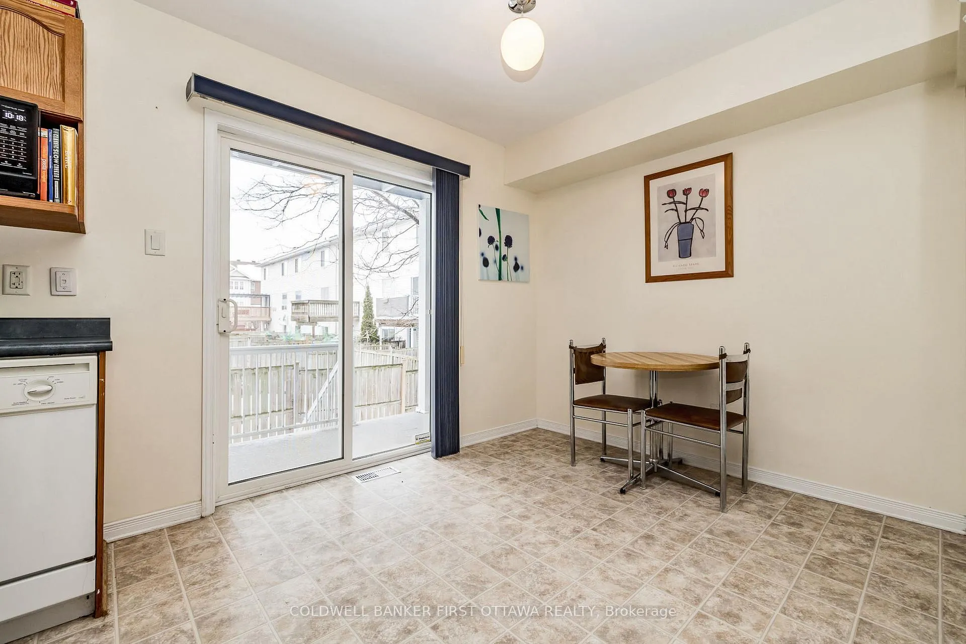 Photo 9 of 389 Wiffen Private, Ottawa, Westcliffe Estates — HOMEH