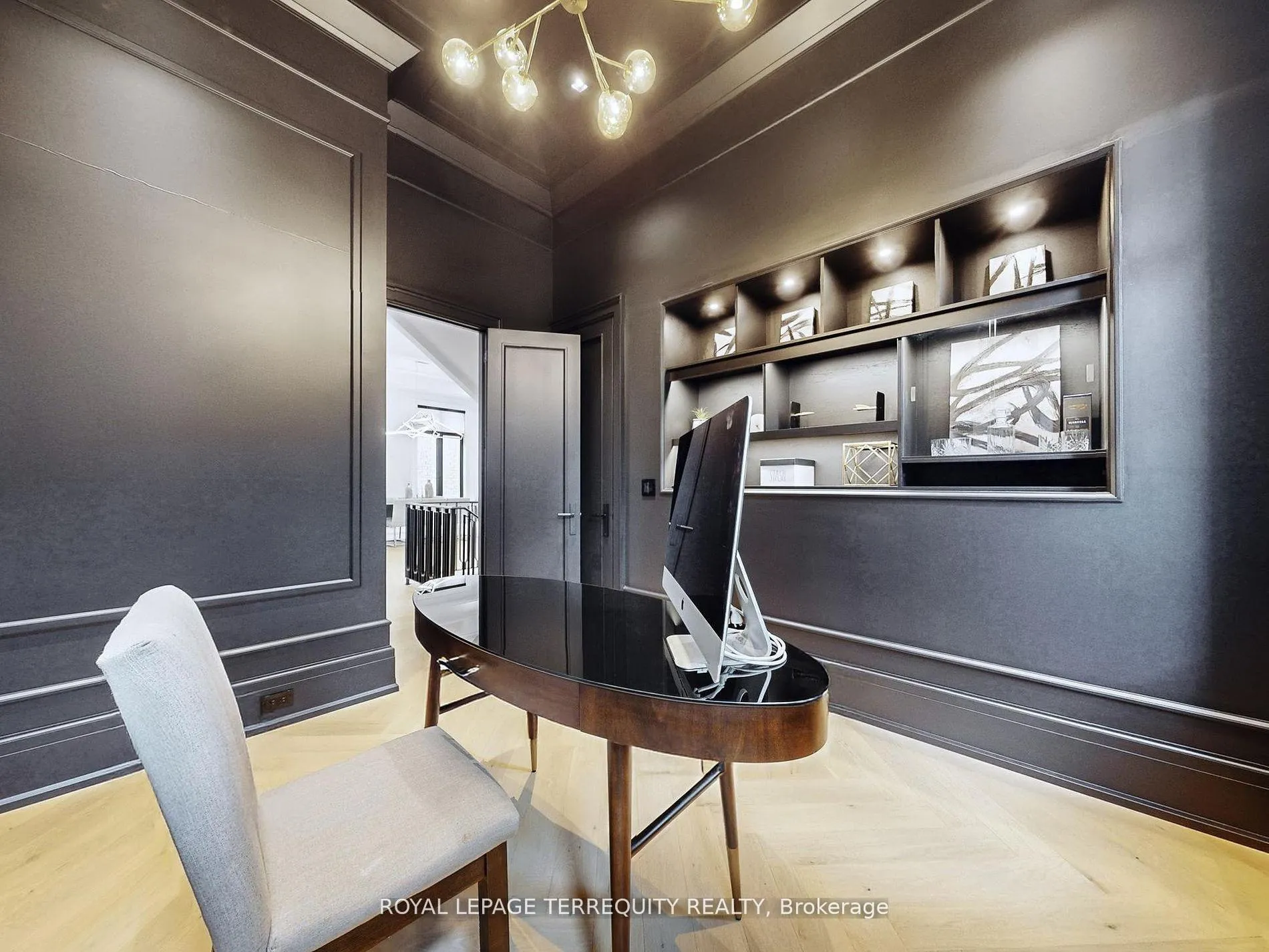 Photo 14 of 1408 Rougemount Drive, Pickering, Rougemount — HOMEH