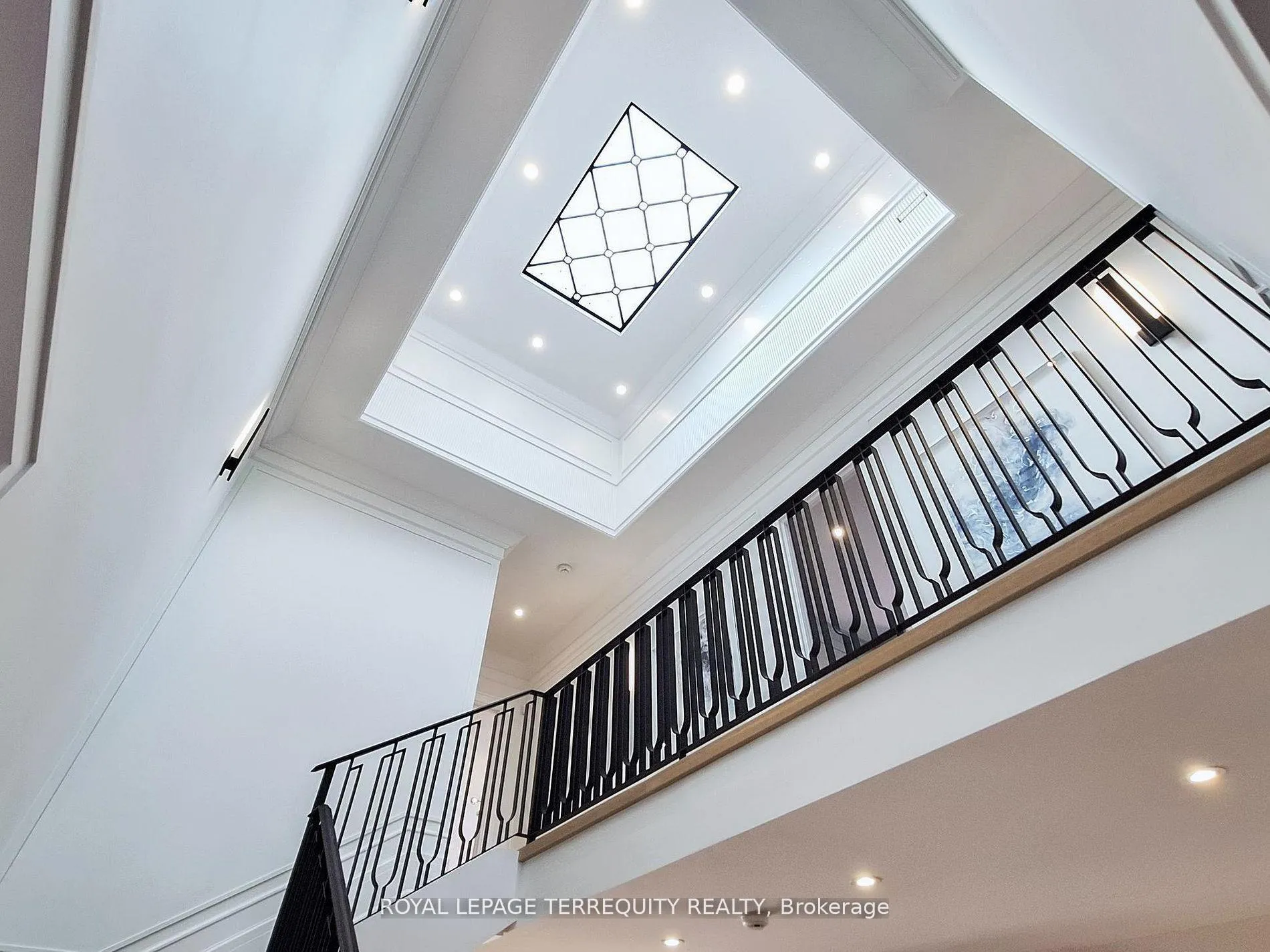 Photo 18 of 1408 Rougemount Drive, Pickering, Rougemount — HOMEH