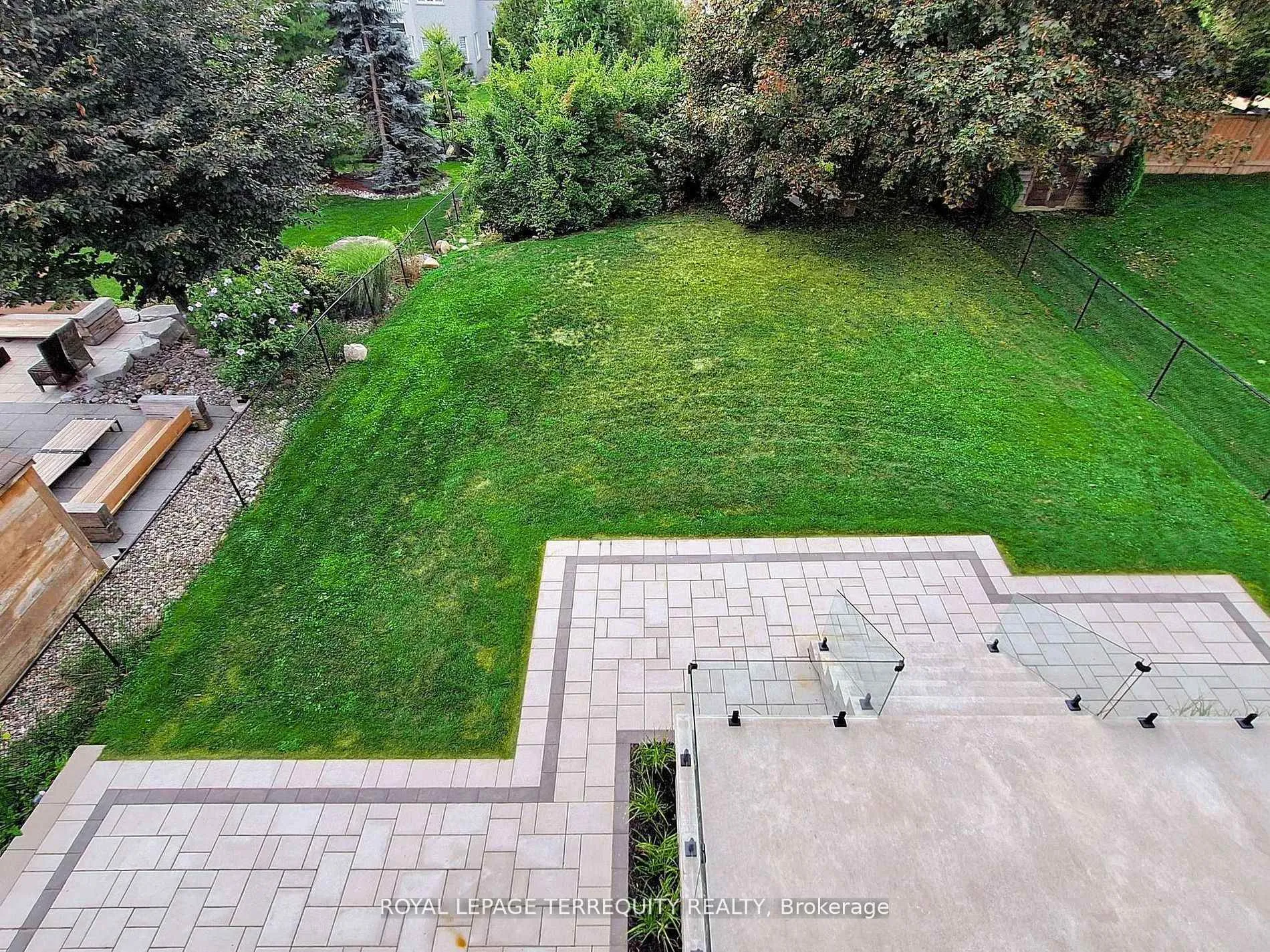 Photo 41 of 1408 Rougemount Drive, Pickering, Rougemount — HOMEH