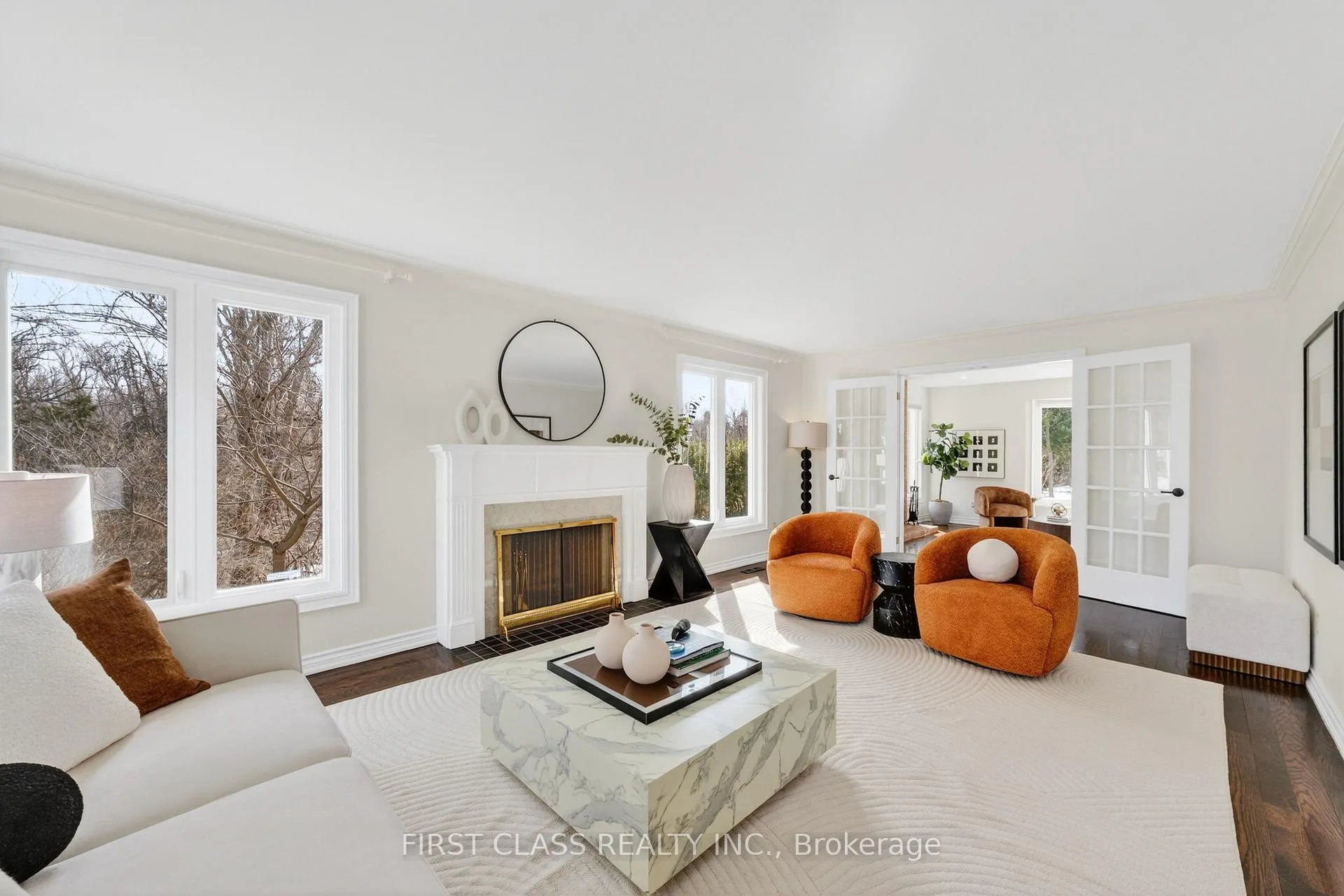 Photo 2 of 59 Normandale Road, Markham, Unionville — HOMEH