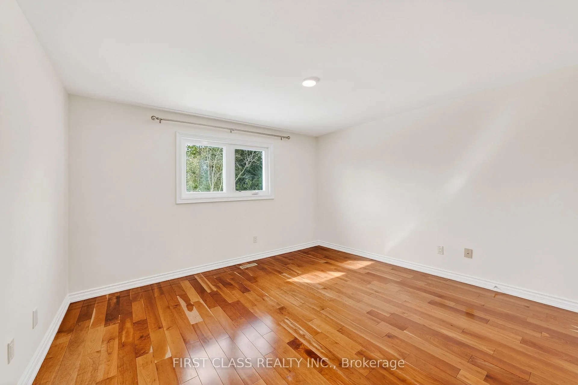 Photo 35 of 59 Normandale Road, Markham, Unionville — HOMEH