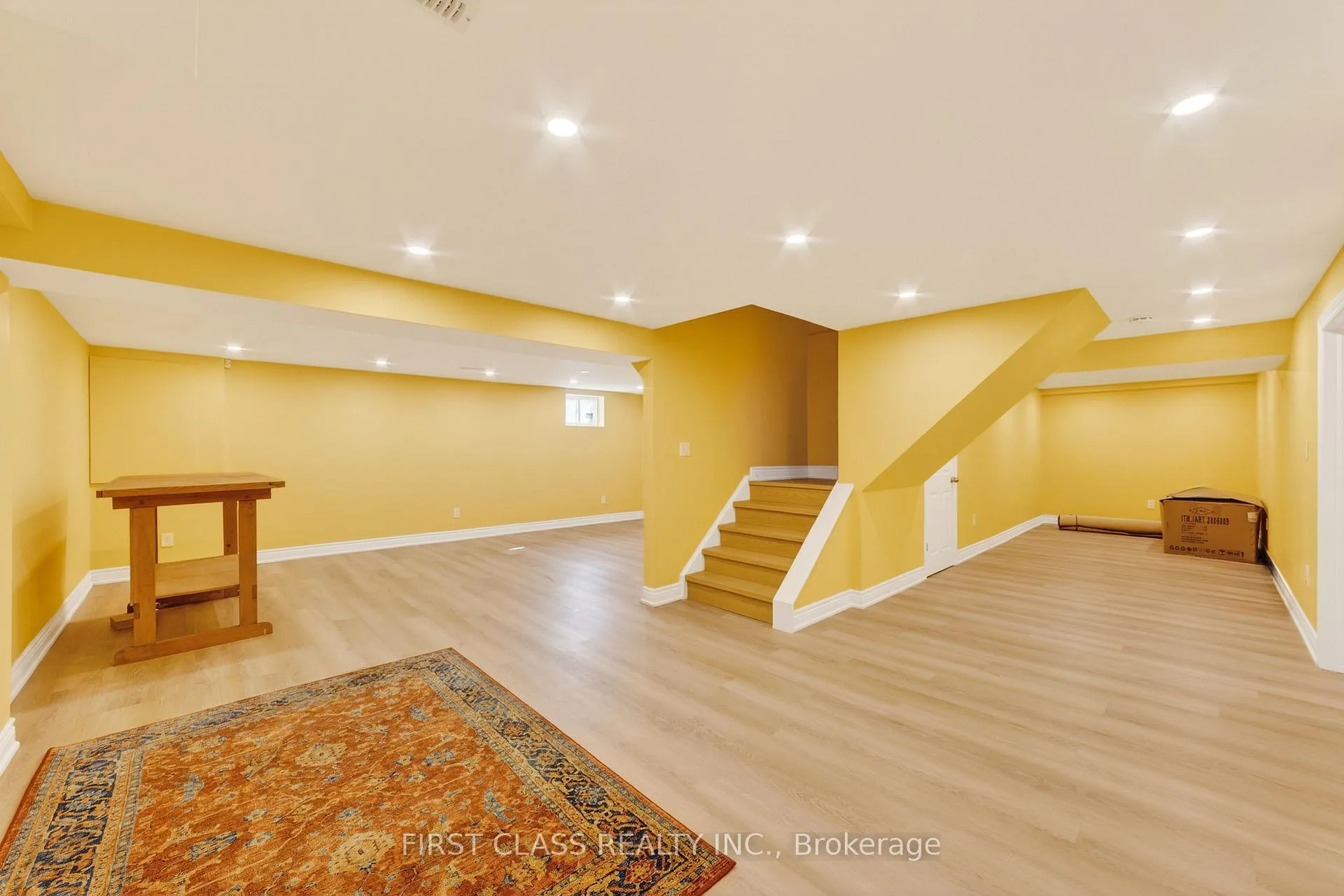 Photo 37 of 59 Normandale Road, Markham, Unionville — HOMEH
