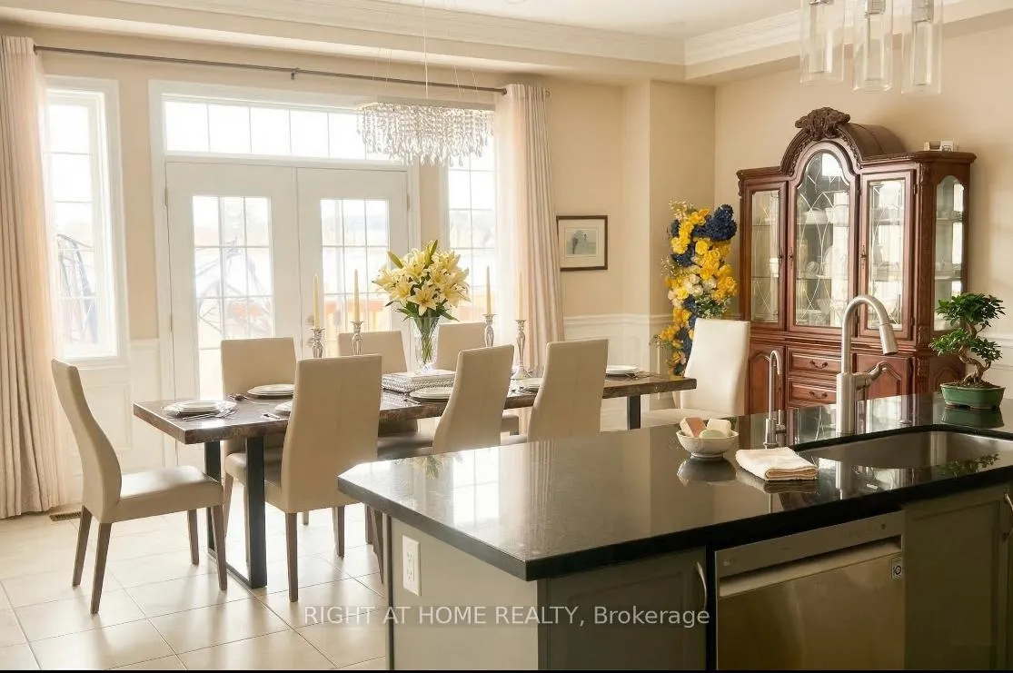Photo 6 of 34 Possession Crescent, Brampton, Toronto Gore Rural Estate — HOMEH