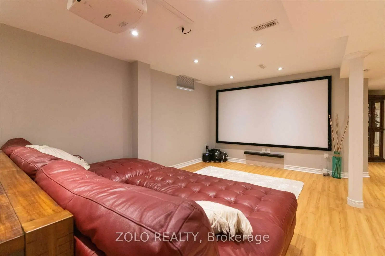 Photo 1 of 17 Chiltern Place, Whitby, Pringle Creek — HOMEH