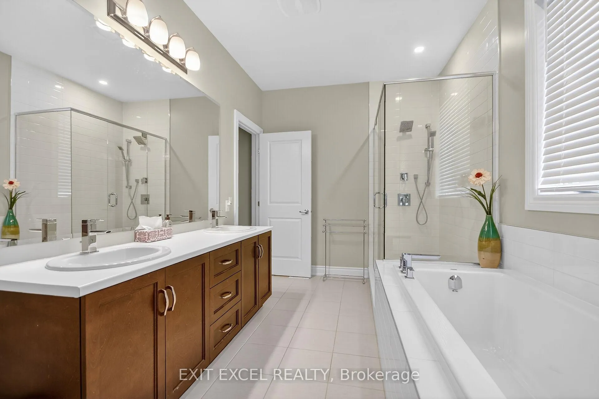 Photo 24 of 478 Fernside Street, Ottawa, Leitrim — HOMEH
