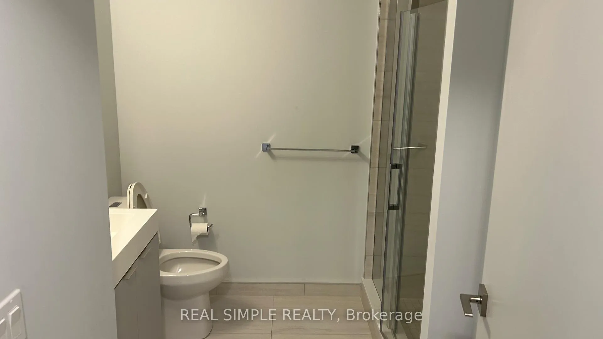 Photo 10 of Unit 1408, 2920 Highway 7 Road, Vaughan, Concord — HOMEH