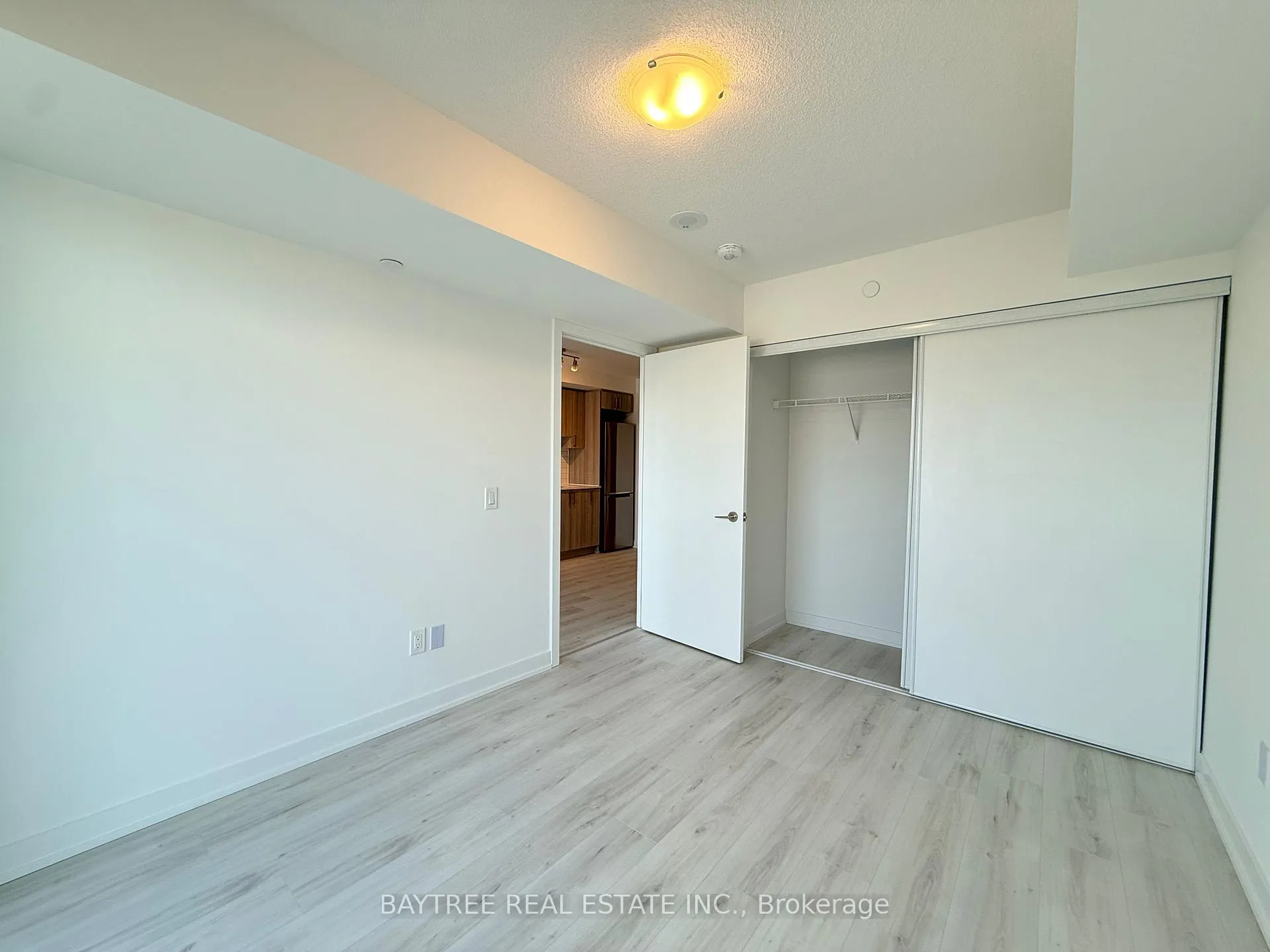 Photo 1 of Unit 306, 1010 Sandy Beach Road, Pickering, Bay Ridges — HOMEH