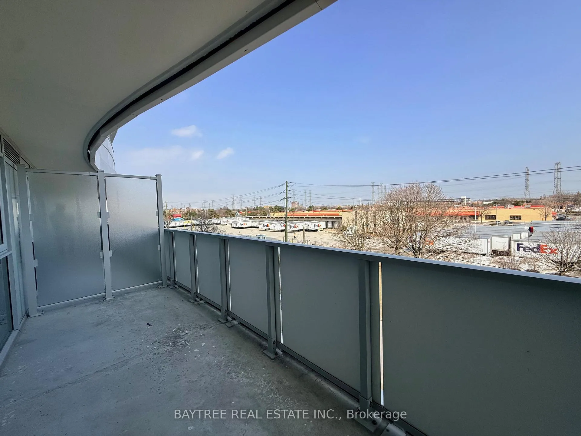 Photo 8 of Unit 306, 1010 Sandy Beach Road, Pickering, Bay Ridges — HOMEH