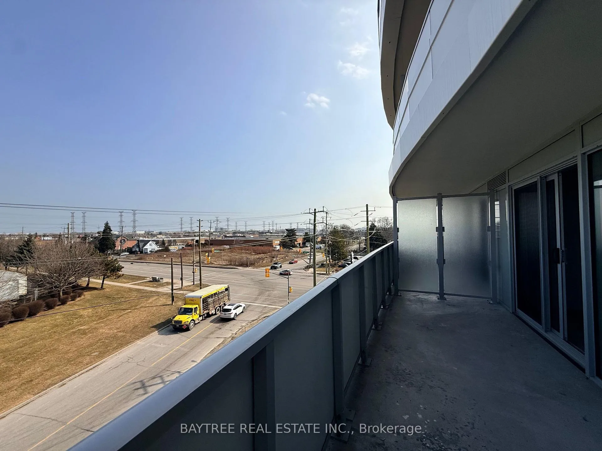 Photo 9 of Unit 306, 1010 Sandy Beach Road, Pickering, Bay Ridges — HOMEH