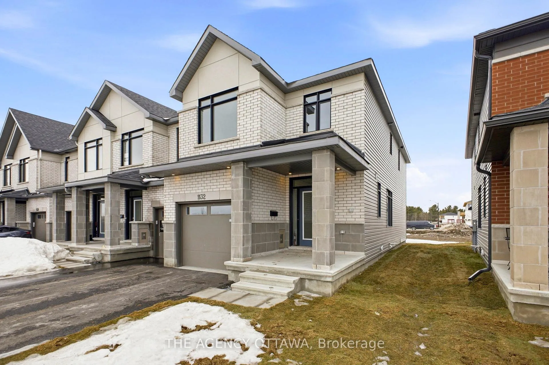 Front of 1132 Spoor Street