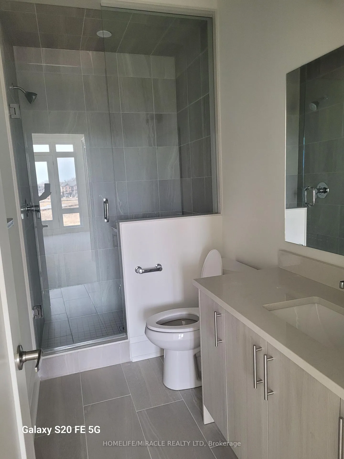 Photo 6 of 3320 Umar Avenue, Oakville, Glenorchy — HOMEH