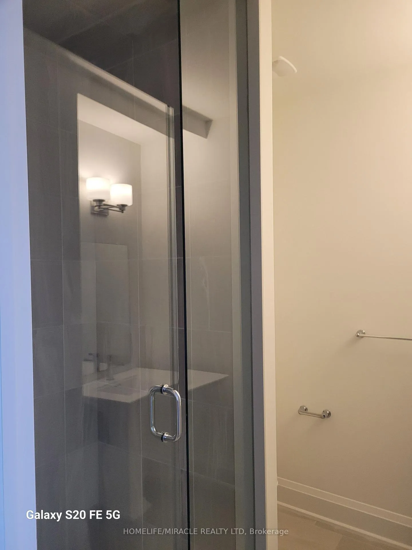 Photo 8 of 3320 Umar Avenue, Oakville, Glenorchy — HOMEH
