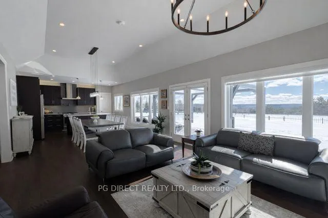 Photo 3 of 12 Morgan Drive, Oro-Medonte, Moonstone — HOMEH