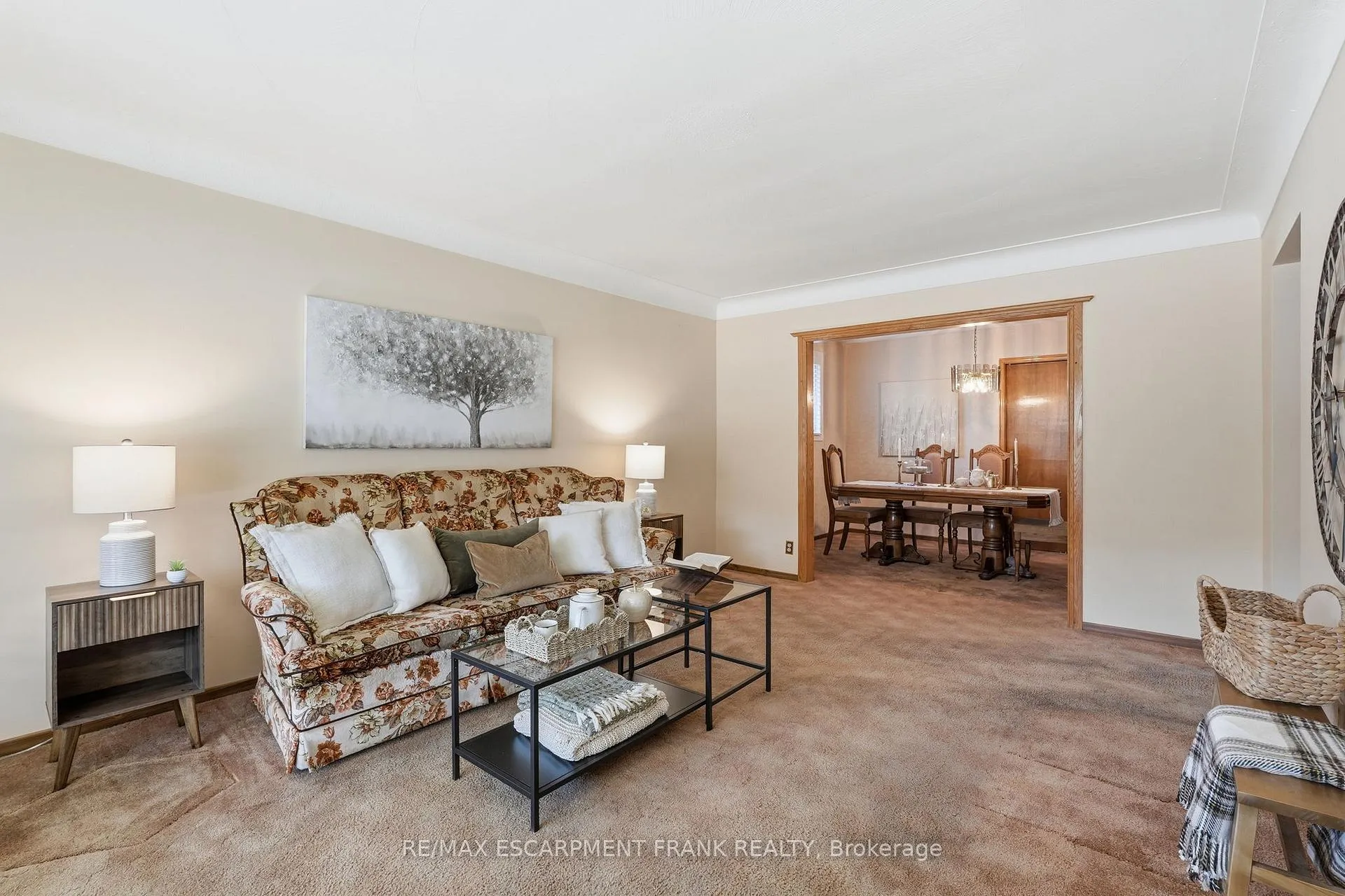Photo 8 of 256 Whitney Avenue, Hamilton, Ainslie Wood — HOMEH