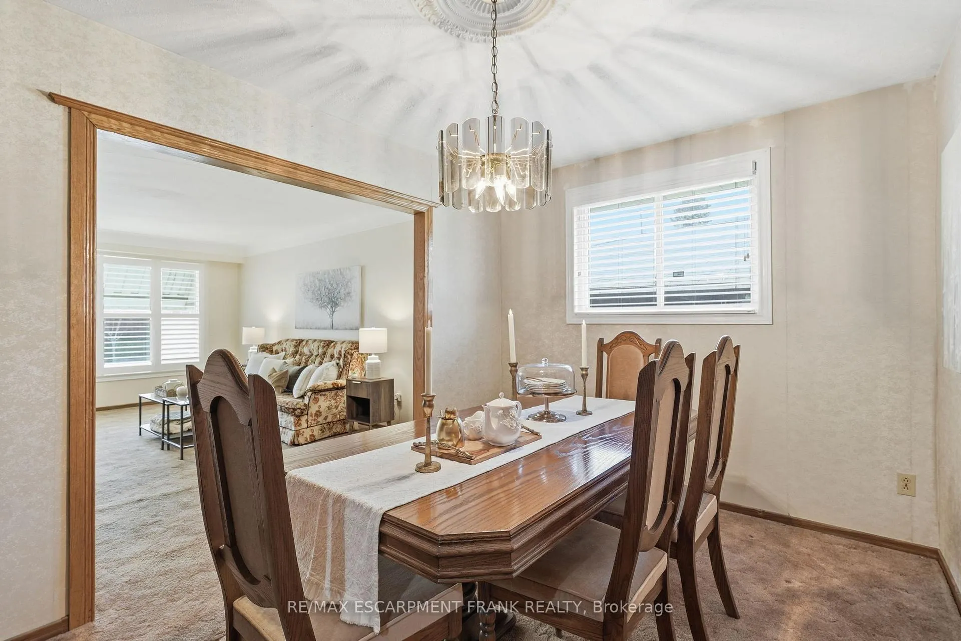 Photo 11 of 256 Whitney Avenue, Hamilton, Ainslie Wood — HOMEH